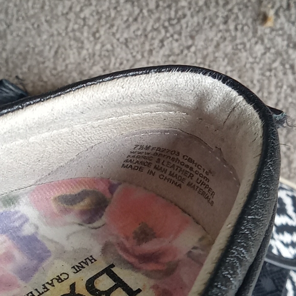 🗽Free w purchase🏁Born Shoes Womens 71/2 - Picture 8 of 10